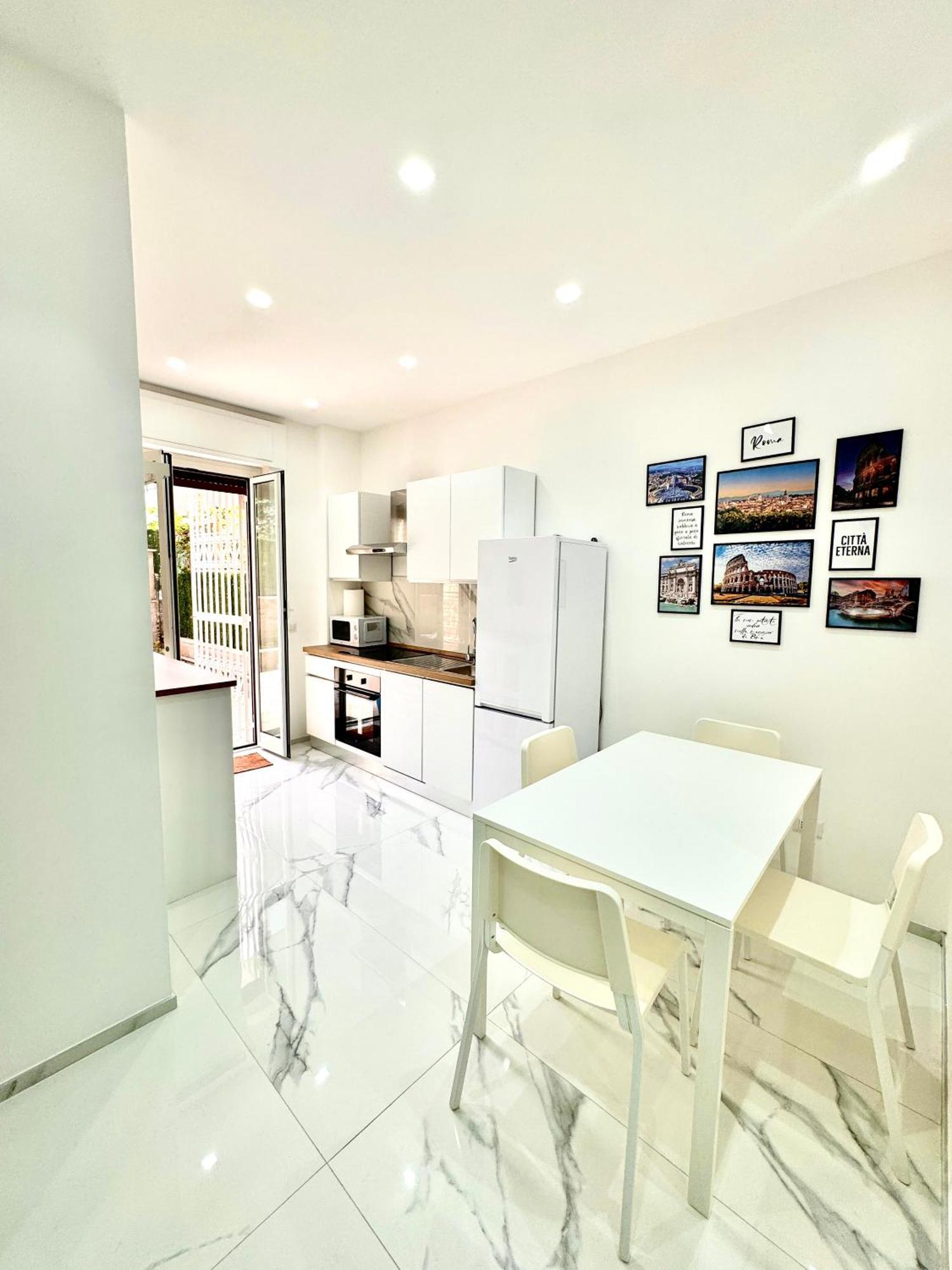 Licheni R-Home Rome Exterior photo